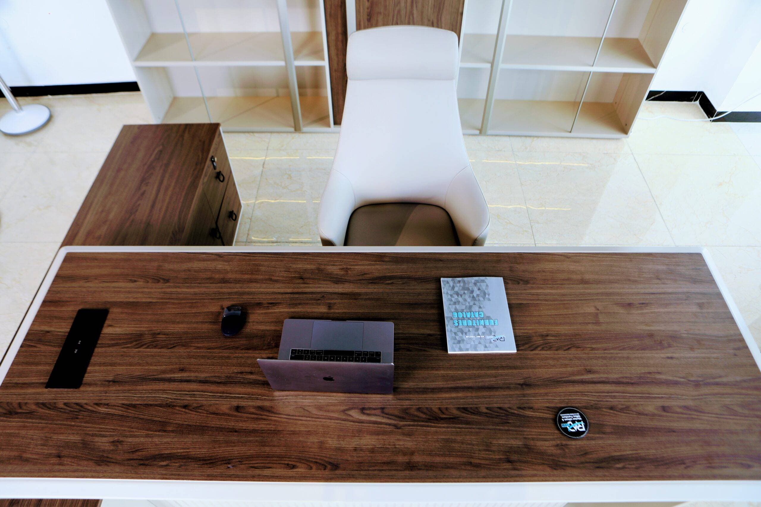 Design meets comfort background